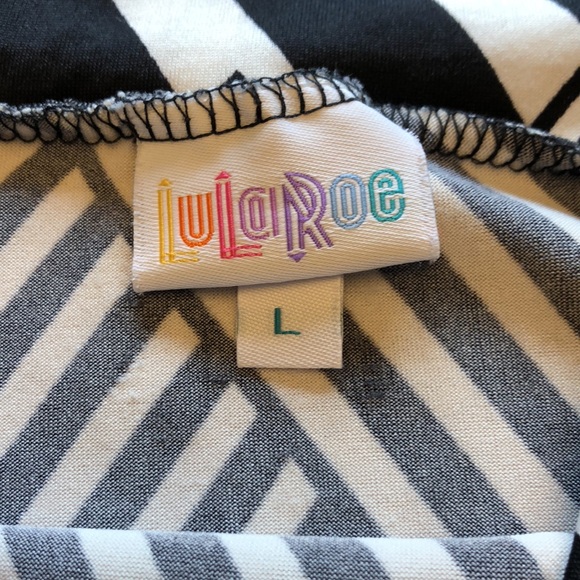 Lularoe skirt size large - Picture 2 of 5